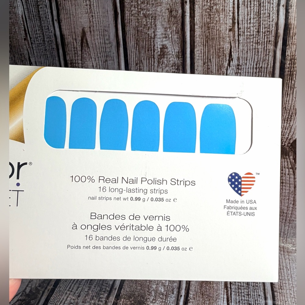 Blue Dapest - Color Street Nail Polish Strips Retired Neon‎ Blue